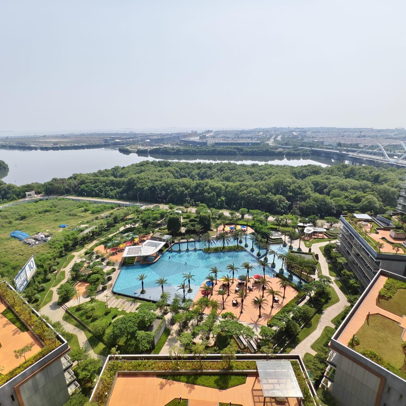 Pik Gold Coast By All Property Residence Jakarta Ngoại thất bức ảnh